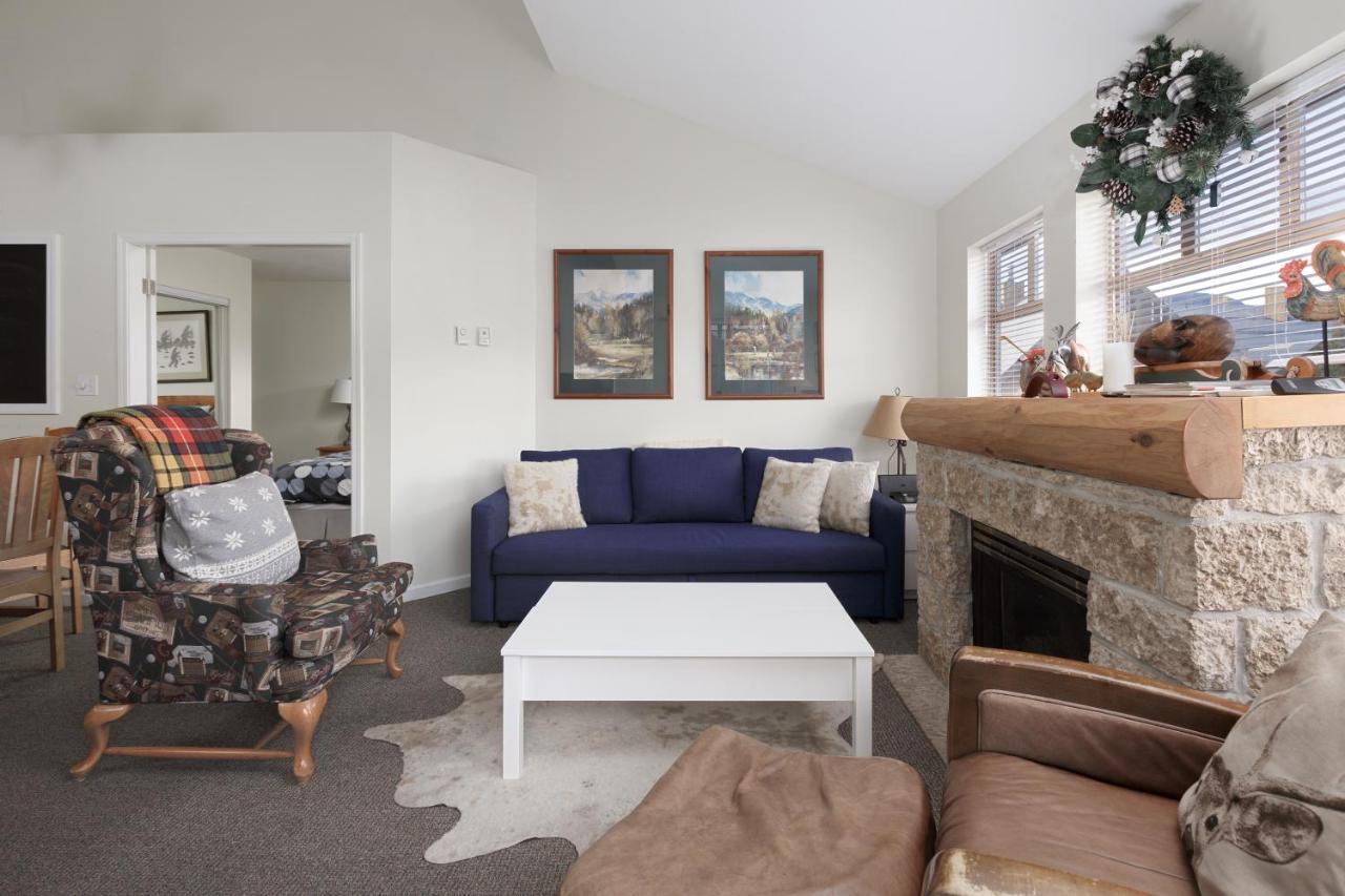 Tyndall Stone Lodge By Cozystay Signature 휘슬러 외부 사진
