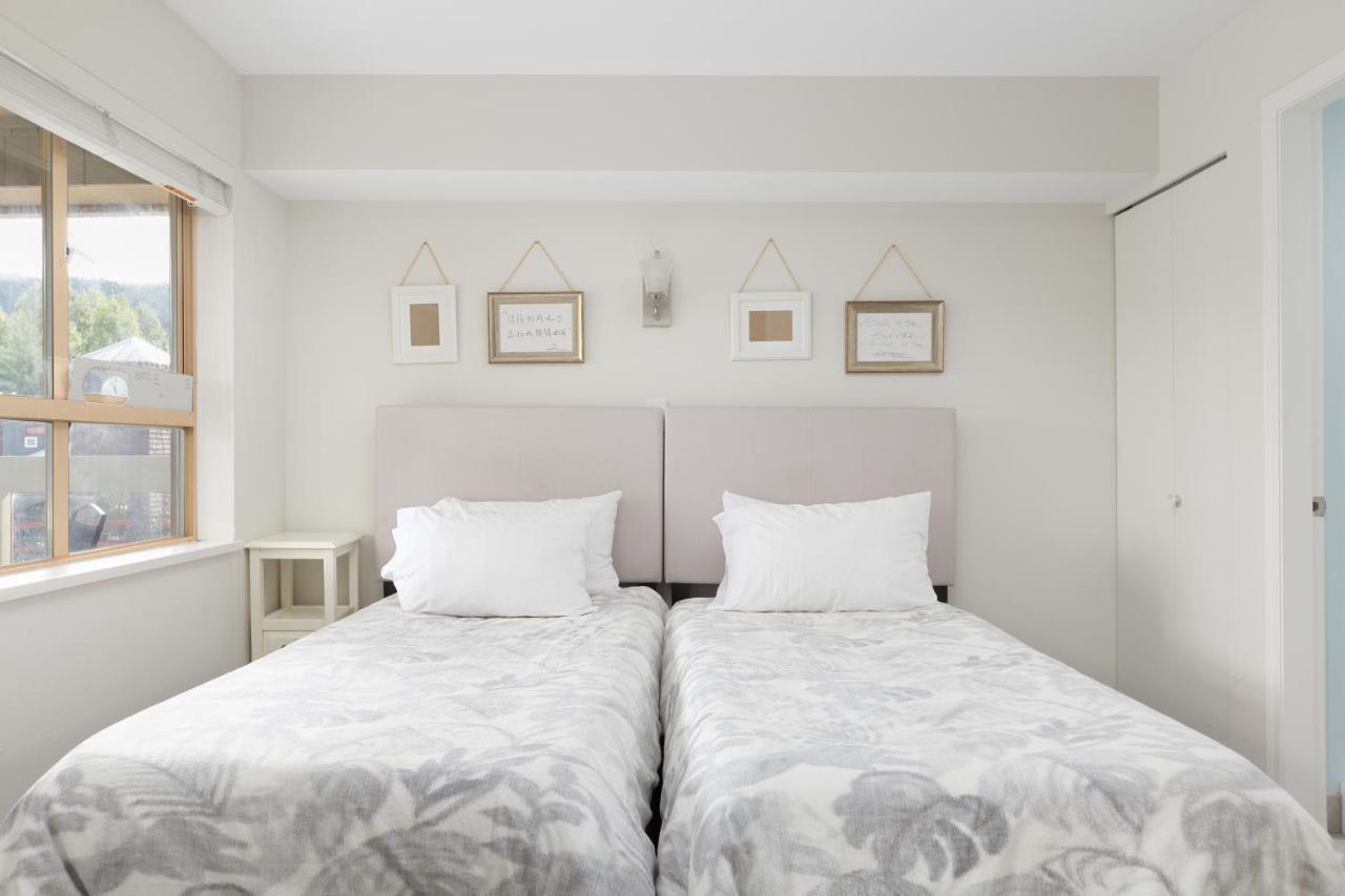 Tyndall Stone Lodge By Cozystay Signature 휘슬러 외부 사진